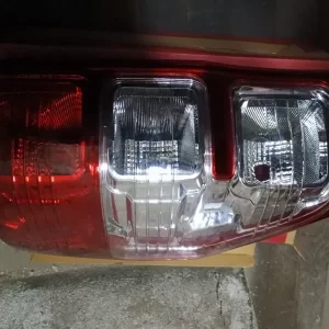 FOCO TRASERO IZQUIERDO