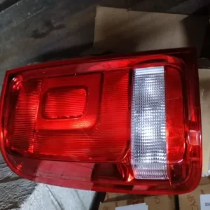 FOCO TRASERO IZQUIERDO