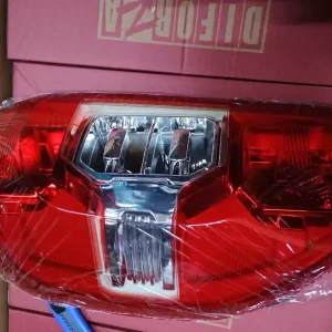 FOCO TRASERO IZQUIERDO
