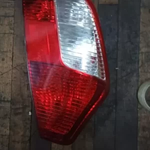 FOCO TRASERO IZQUIERDO