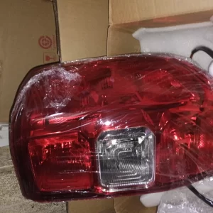 FOCO TRASERO IZQUIERDO